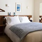 Alfred Port-vieux فندق 3*