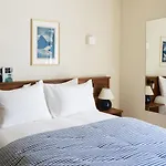 فندق Alfred Port-vieux 3*