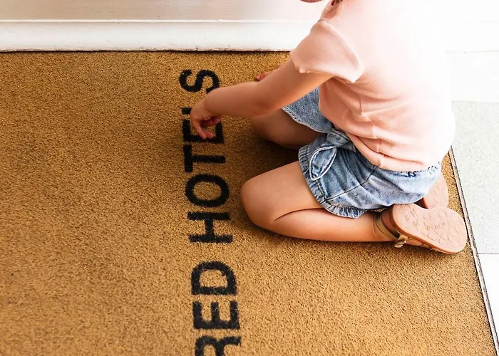 Alfred Port-vieux מלון