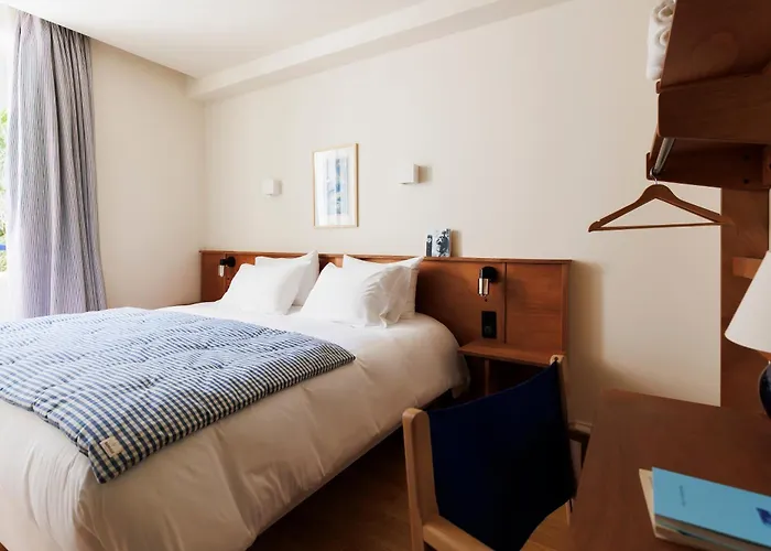 Alfred Port-vieux Hotel 3*