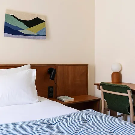 Alfred Port-vieux Hotel