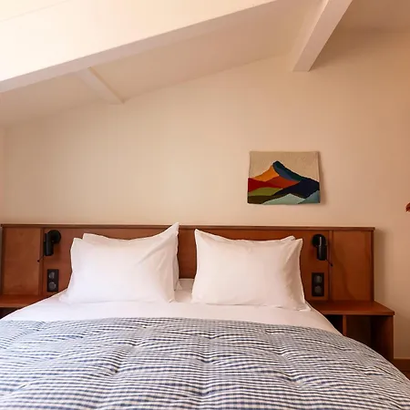Alfred Port-vieux Hotel 3*