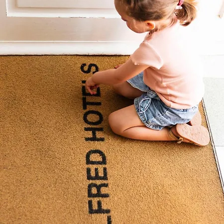 Alfred Port-vieux Hotel