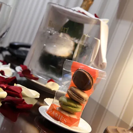 Hotel Alfred Port-vieux 3*